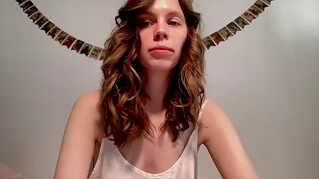 Nikki Mimimi online show from 02-05-25, 10:08