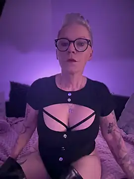 German Milf online show from 02-27-25, 06:31