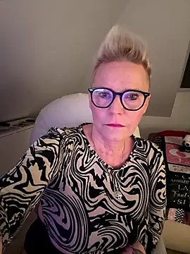 German Milf online show from 01-08-26, 02:19