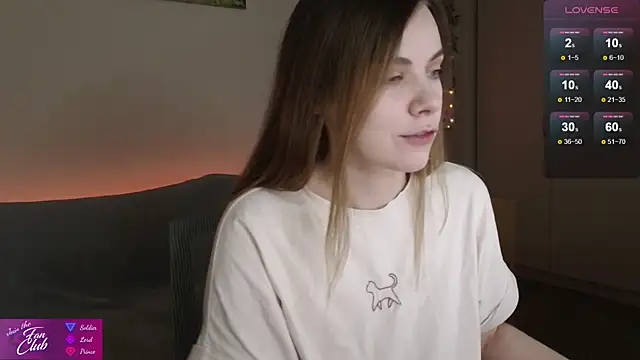 Snapshot of Ali_Cooper chatting on 12-05-24, 09:39 Ali Cooper online show from 12-05-24, 09:39