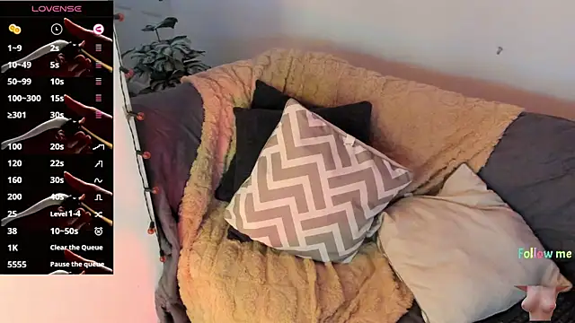 abigail luna online show from 11-14-25, 04:44