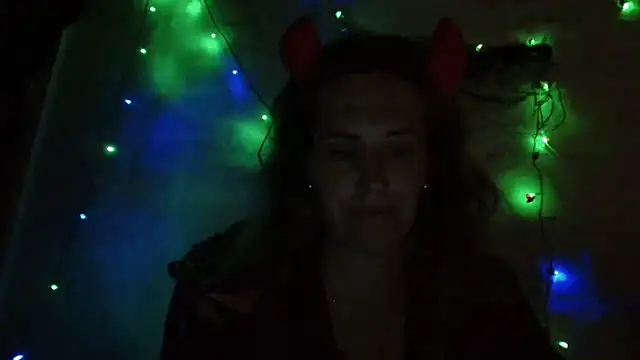 Snapshot of vegaana chatting on 10-12-25, 04:00 vegaana online show from 10-12-25, 04:00