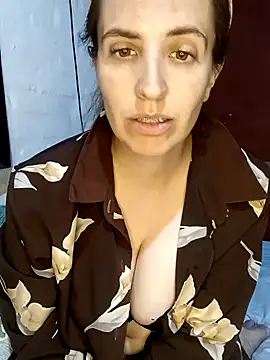 Snapshot of vegaana chatting on 04-05-26, 10:29 vegaana online show from 04-05-26, 10:29