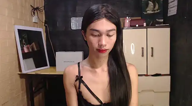 Snapshot of ToKeNa chatting on 02-02-25, 08:02 ToKeNa online show from 02-02-25, 08:02