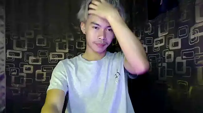 Snapshot of asianpatt69 chatting on 01-04-25, 11:33 asianpatt69 online show from 01-04-25, 11:33