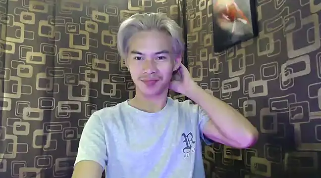 Snapshot of asianpatt69 chatting on 01-04-25, 08:16 asianpatt69 online show from 01-04-25, 08:16