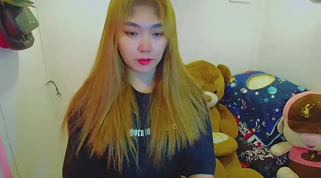 TR4NSCUTI3 online show from 02-01-25, 09:51