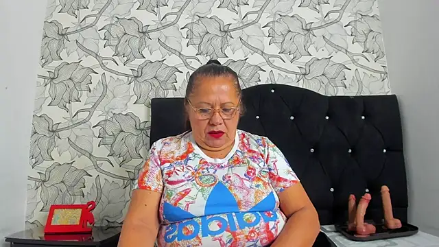 Keira Lennox online show from 01-06-26, 11:58