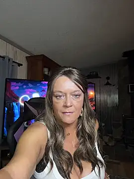 Snapshot of cowgirlc chatting on 03-13-26, 01:56 cowgirlc online show from 03-13-26, 01:56