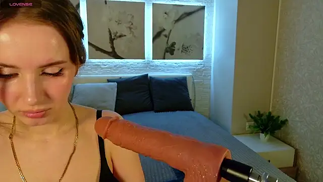 Betty June online show from 05-07-26, 08:36