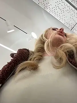 EmaSalis online show from 02-06-26, 09:12