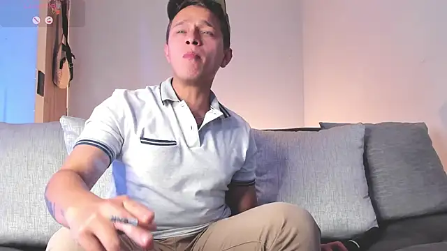 Snapshot of Tim_wolf chatting on 02-19-25, 11:46 Tim wolf online show from 02-19-25, 11:46