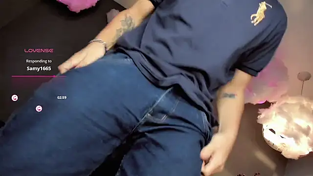 Snapshot of Tim_wolf chatting on 09-30-25, 03:50 Tim wolf online show from 09-30-25, 03:50