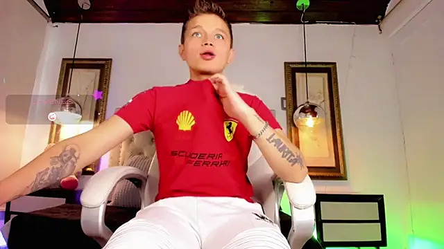 Snapshot of Tim_wolf chatting on 11-15-25, 09:00 Tim wolf online show from 11-15-25, 09:00