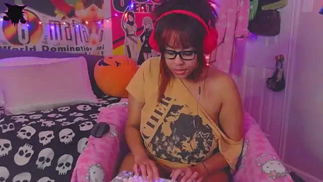 Snapshot of N1NT3NDH03 chatting on 12-22-24, 07:54 N1NT3NDH03 online show from 12-22-24, 07:54