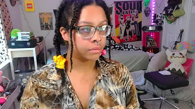 Snapshot of N1NT3NDH03 chatting on 10-01-25, 01:39 N1NT3NDH03 online show from 10-01-25, 01:39