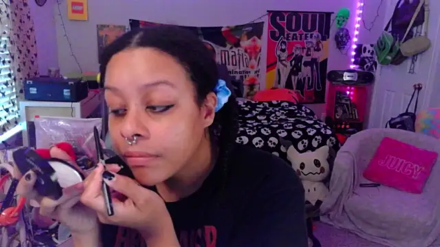 Snapshot of N1NT3NDH03 chatting on 10-06-25, 01:08 N1NT3NDH03 online show from 10-06-25, 01:08