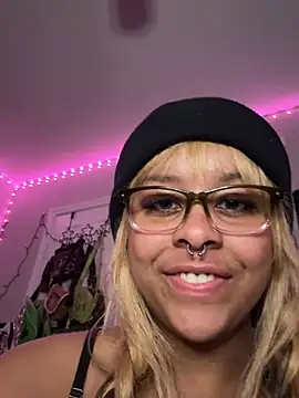 Snapshot of N1NT3NDH03 chatting on 03-29-26, 06:35 N1NT3NDH03 online show from 03-29-26, 06:35