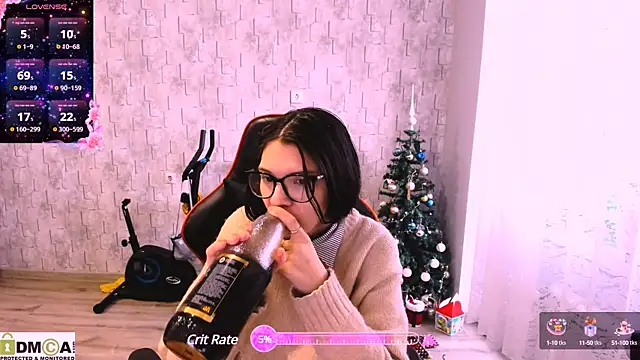 Snapshot of MollyLollipop chatting on 12-27-24, 04:04 MollyLollipop online show from 12-27-24, 04:04