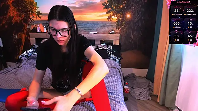 Snapshot of MollyLollipop chatting on 02-11-25, 03:18 MollyLollipop online show from 02-11-25, 03:18