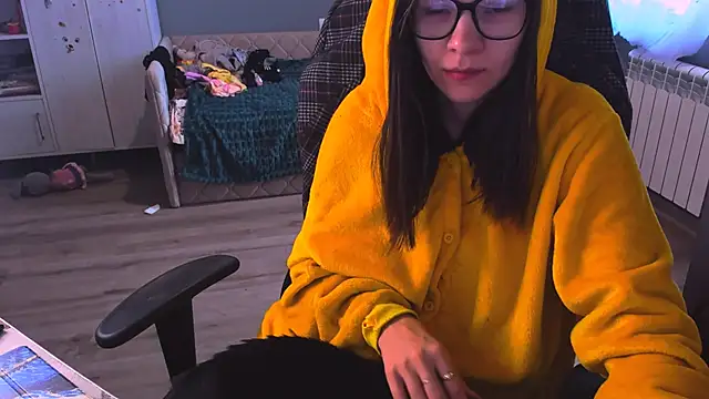 MollyLollipop online show from 12-05-25, 06:11