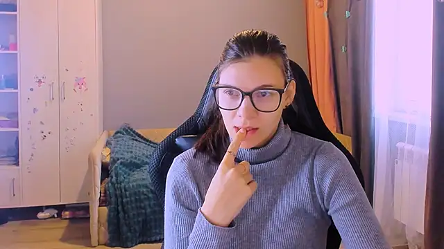 MollyLollipop online show from 03-02-26, 01:52