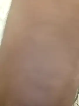 Snapshot of Fist-my-ass chatting on 01-11-26, 04:28 Fist-my-ass online show from 01-11-26, 04:28