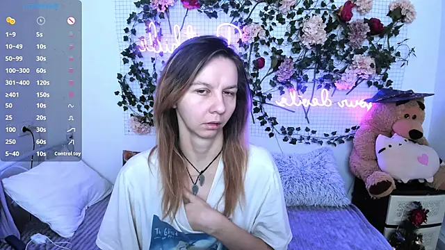 Snapshot of Bell_a_mi_ chatting on 01-08-26, 02:30 Bell a mi online show from 01-08-26, 02:30