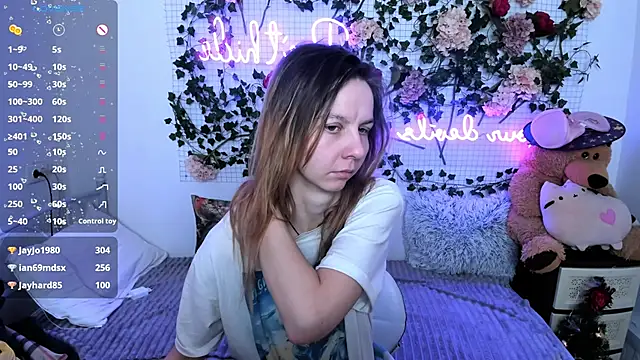 Snapshot of Bell_a_mi_ chatting on 01-12-26, 02:44 Bell a mi online show from 01-12-26, 02:44