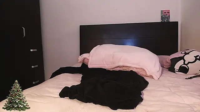 MARIANADIRTY online show from 01-04-25, 04:43