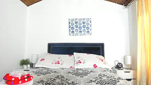 ZulyMichels online show from 03-21-25, 12:39