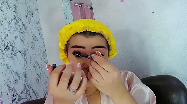 Snapshot of Alexandra_Hornny chatting on 02-04-25, 09:49 Alexandra Hornny online show from 02-04-25, 09:49