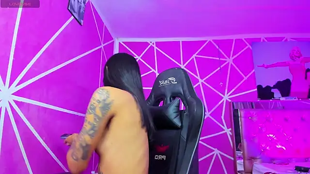 Snapshot of Ortegakim chatting on 09-13-25, 06:57 Ortegakim online show from 09-13-25, 06:57