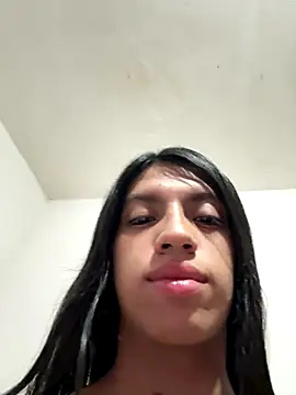 Snapshot of Ortegakim chatting on 11-27-25, 01:46 Ortegakim online show from 11-27-25, 01:46