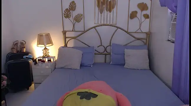 angelicahakenson online show from 03-04-25, 03:33