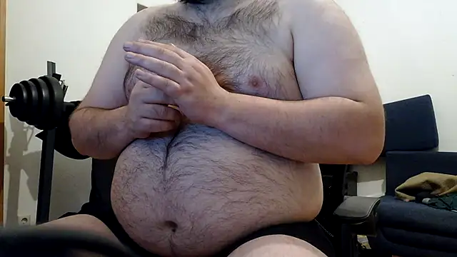 Snapshot of Superbearc89 chatting on 01-17-26, 12:37 Superbearc89 online show from 01-17-26, 12:37