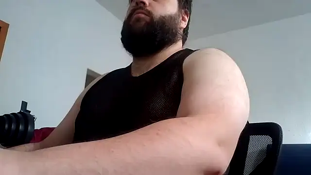 Snapshot of Superbearc89 chatting on 04-18-26, 03:16 Superbearc89 online show from 04-18-26, 03:16