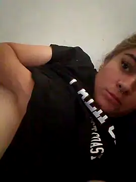 Snapshot of Juanavic chatting on 12-08-24, 03:13 Juanavic online show from 12-08-24, 03:13