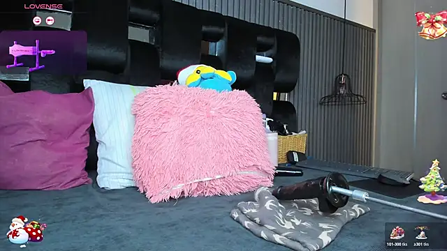 levana1 online show from 12-18-25, 07:09