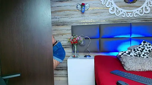 oliver  brown online show from 03-13-25, 08:22