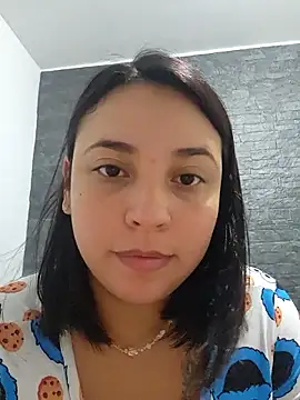 Snapshot of LizzRouse chatting on 01-09-26, 01:25 LizzRouse online show from 01-09-26, 01:25