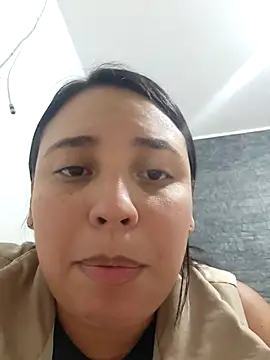 LizzRouse online show from 07-15-26, 10:15