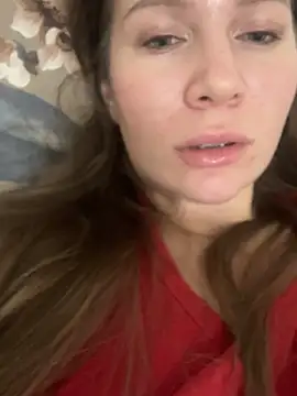 Snapshot of stella_vestal chatting on 01-13-25, 11:17 stella vestal online show from 01-13-25, 11:17