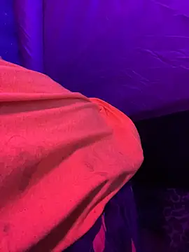 Snapshot of Mrvanillaa chatting on 02-04-26, 12:11 Mrvanillaa online show from 02-04-26, 12:11