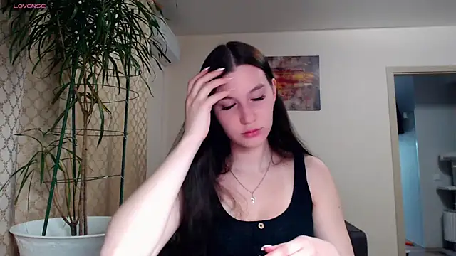 Snapshot of Kristal898 chatting on 04-27-26, 05:55 Kristal898 online show from 04-27-26, 05:55