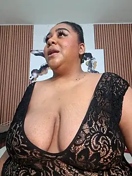 Snapshot of BiancaFollerach chatting on 06-27-26, 11:37 BiancaFollerach online show from 06-27-26, 11:37