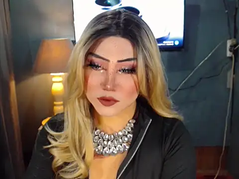 BlackAlison online show from 04-15-26, 02:46