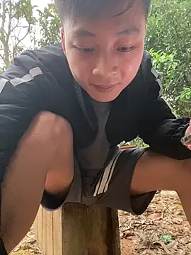 Snapshot of Naughty--asian chatting on 03-17-25, 10:49 Naughty--asian online show from 03-17-25, 10:49