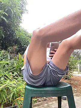 Snapshot of Naughty--asian chatting on 11-17-25, 02:39 Naughty--asian online show from 11-17-25, 02:39