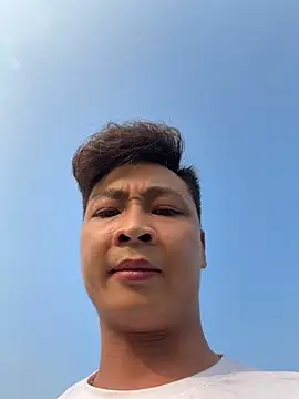 Snapshot of Naughty--asian chatting on 03-01-26, 09:22 Naughty--asian online show from 03-01-26, 09:22